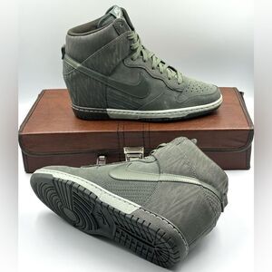Wmns Nike Dunk Sky High Print
